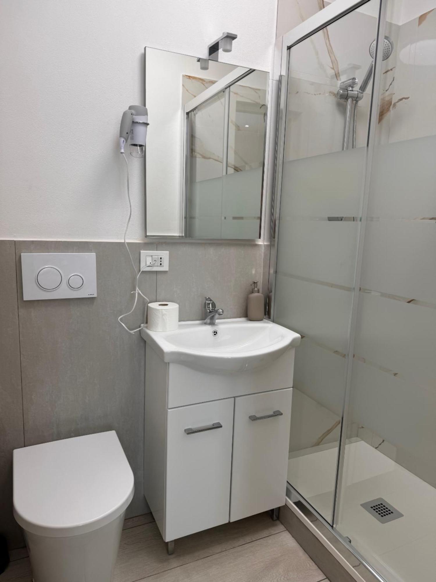 Station & Airport Otel Pisa Dış mekan fotoğraf